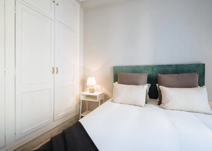 Guadalquivir Terrace Suite Apartments